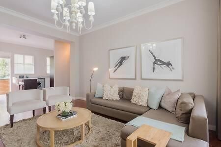 Modern Apartment In Rosebank Joanesburgo Exterior foto