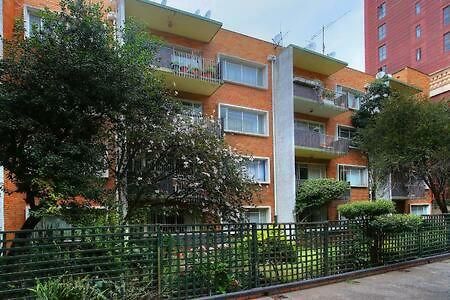 Modern Apartment In Rosebank Joanesburgo Exterior foto